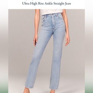 Abercrombie Ultra High Rise Ankle Straight Jean (28R/6)